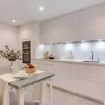 Riazor Deluxe Penthouse דירה א-קורוניה